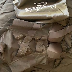 Alexis Body Suit Ho way Birdette 36D